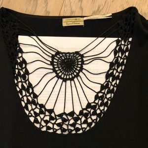 EUC Max Studio Limited Spider Web Cutout Shirt